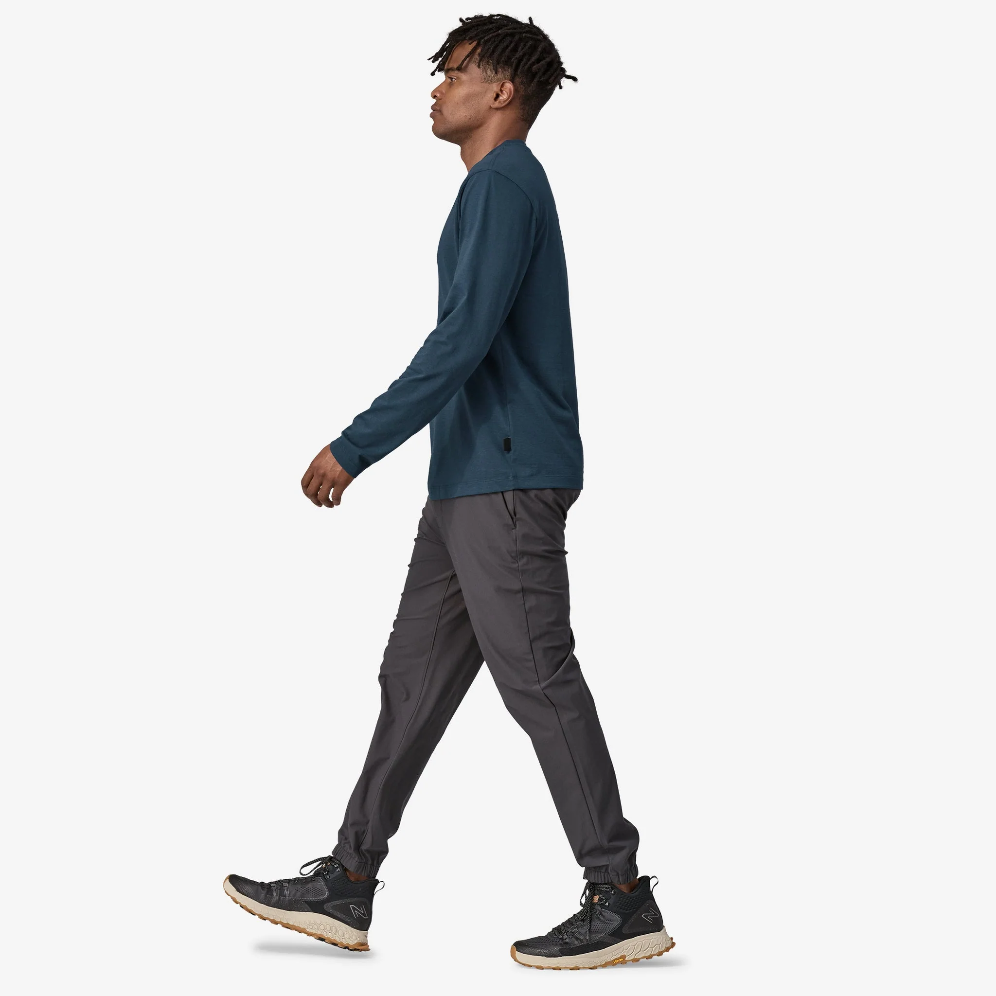 Men's Long-Sleeved Essential Tee - Image 4