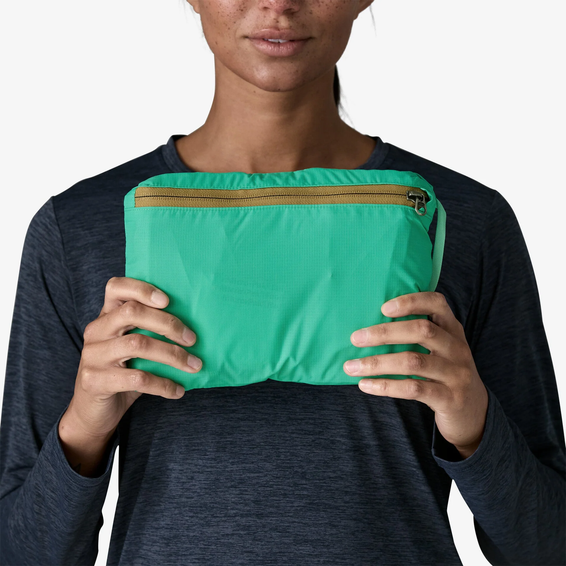 Terravia Tote Pack 24L - Image 8